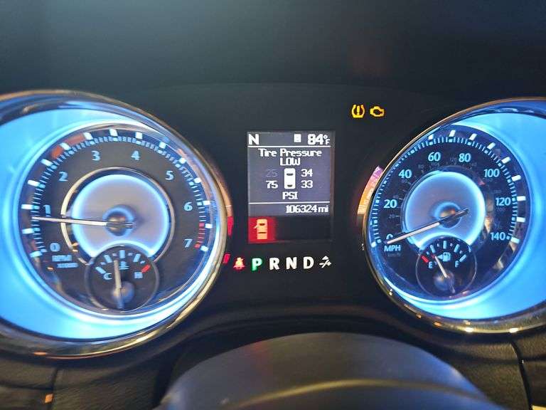 2011 CHRYSLER 300