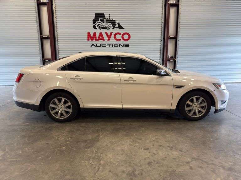 2012 FORD Taurus
