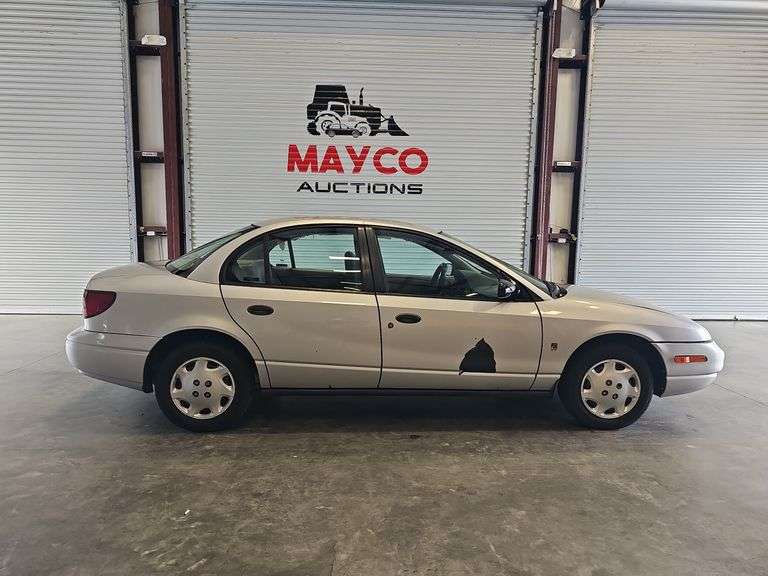 2002 SATURN SL1