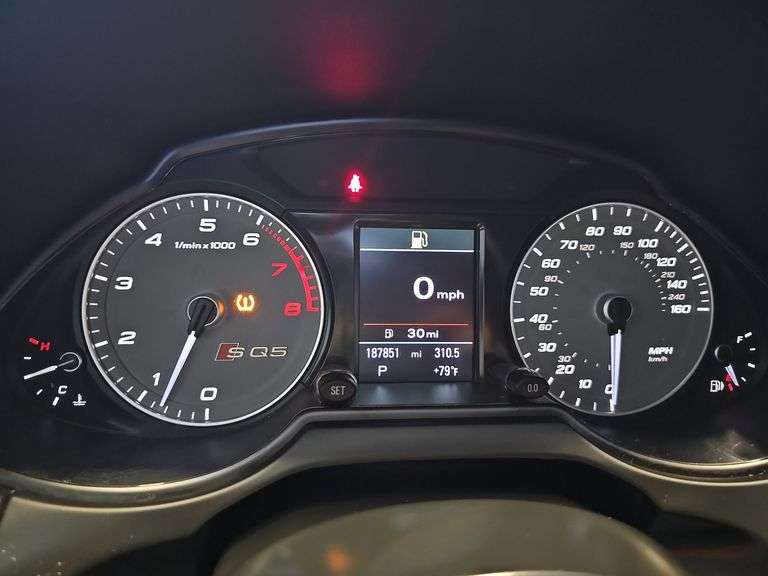 2014 AUDI SQ5