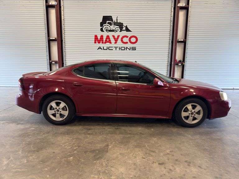 2005 PONTIAC Grand Prix