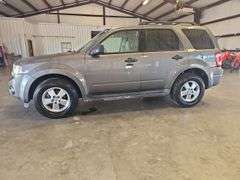 2011 FORD Escape