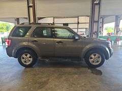 2011 FORD Escape