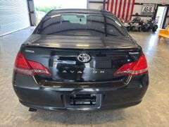 2008 TOYOTA Avalon