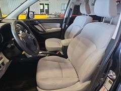 2014 SUBARU Forester
