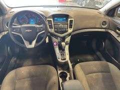 2011 CHEVROLET Cruze