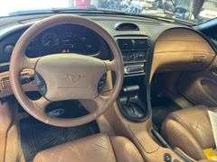 1994 FORD Mustang