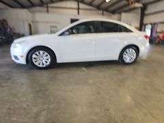 2011 CHEVROLET Cruze