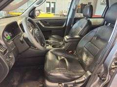 2005 FORD Escape