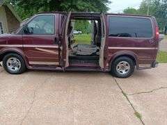 2004 GMC Savana