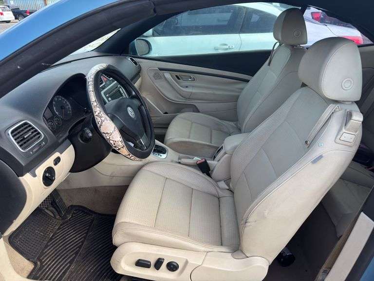 2008 VOLKSWAGEN Eos