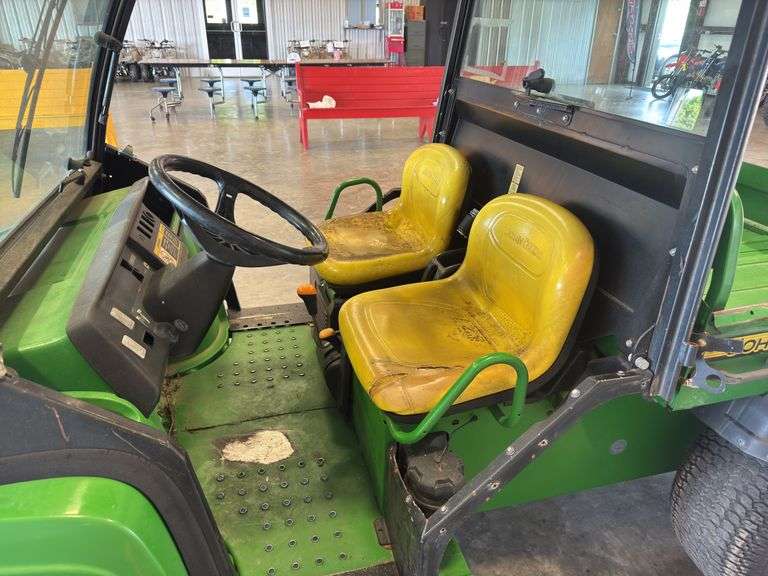 2002 John Deere Gator 4x2
