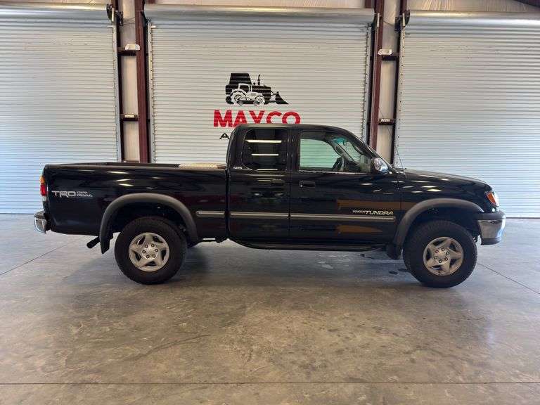 2001 TOYOTA Tundra