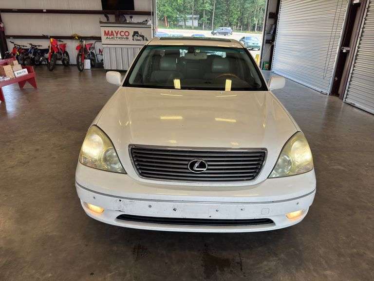 2003 LEXUS LS