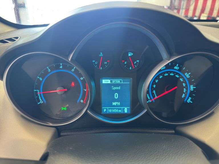 2013 CHEVROLET Cruze
