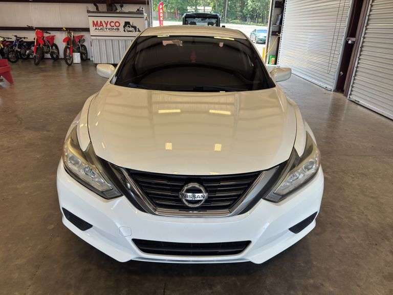 2016 NISSAN Altima
