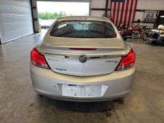 2011 BUICK Regal