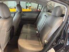 2011 NISSAN Sentra