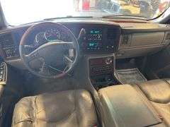 2003 CADILLAC Escalade