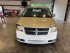 2010 DODGE Grand Caravan