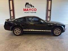 2005 FORD Mustang
