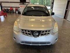 2011 NISSAN Rogue
