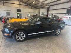 2005 FORD Mustang