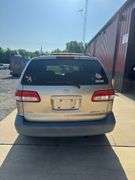 2001 TOYOTA Sienna