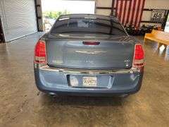 2011 CHRYSLER 300