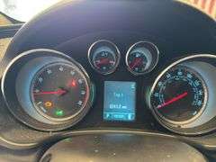 2011 BUICK Regal