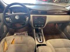 2011 CHEVROLET Impala