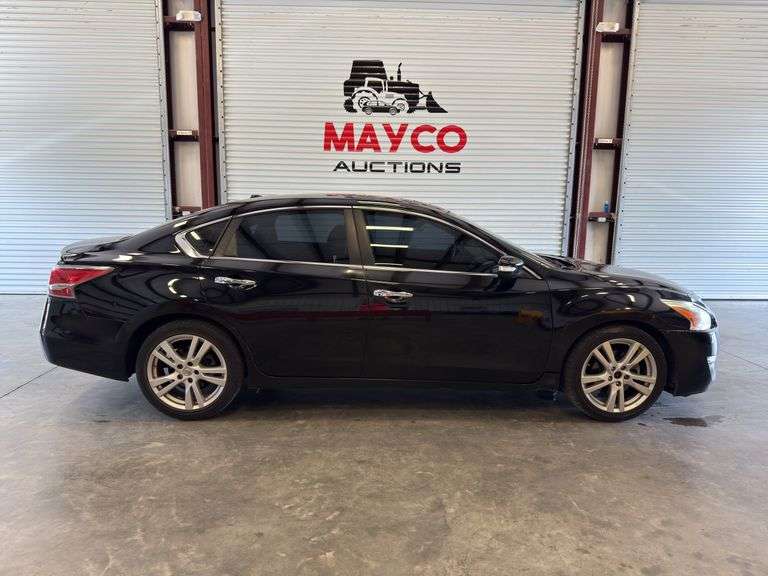 2015 NISSAN Altima