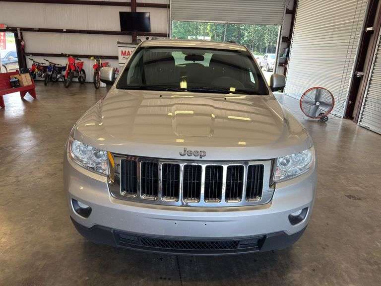 2011 JEEP Grand Cherokee