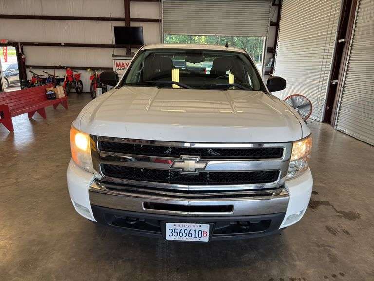 2011 CHEVROLET Silverado