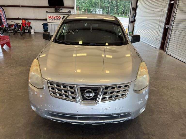 2010 NISSAN Rogue