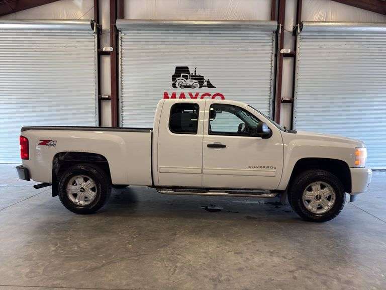 2011 CHEVROLET Silverado