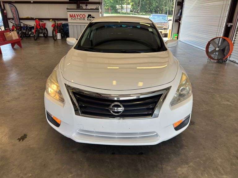 2015 NISSAN Altima