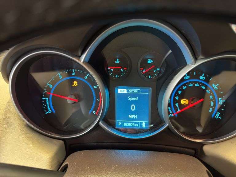 2013 CHEVROLET Cruze