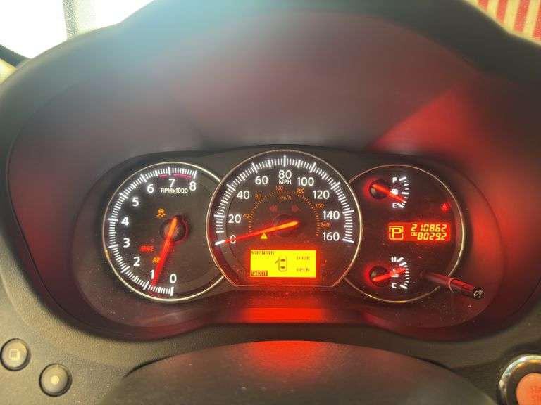 2011 NISSAN Maxima