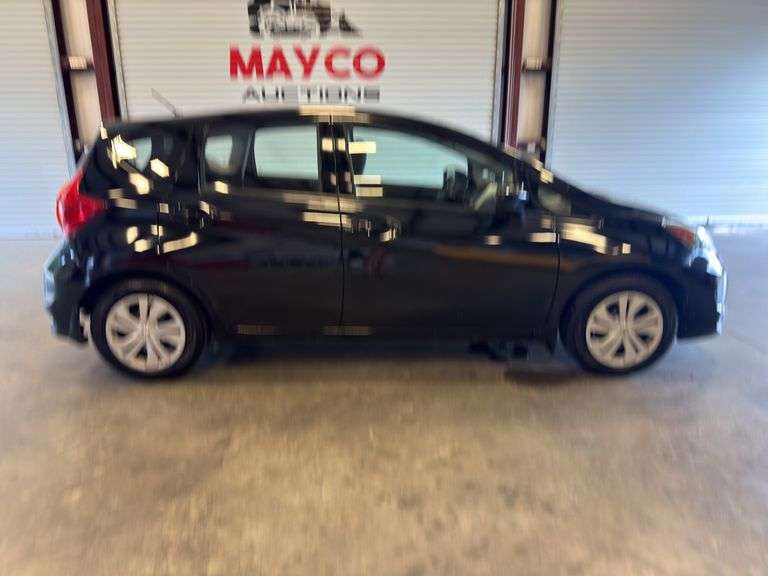 2017 NISSAN Versa Note