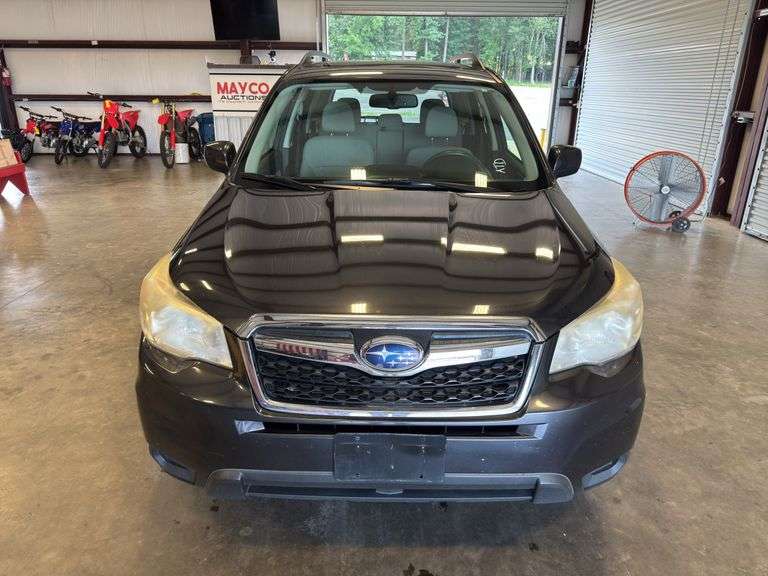 2014 SUBARU Forester