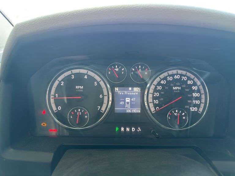 2011 DODGE Ram