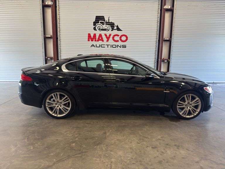 2011 JAGUAR XF