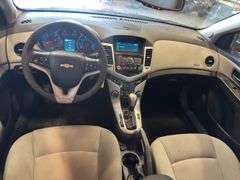 2013 CHEVROLET Cruze