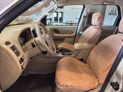 2005 FORD Escape