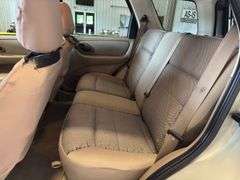 2005 FORD Escape