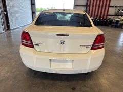 2010 DODGE Avenger