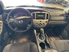 2005 MAZDA Tribute