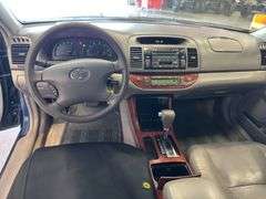 2003 TOYOTA Camry