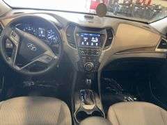 2017 HYUNDAI Santa Fe